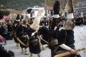 perierga.gr - Ελληνικά ήθη και έθιμα των Θεοφανίων