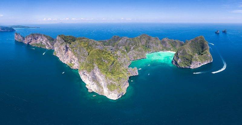 Perierga.gr - Î Î´Î¹Î¬ÏÎ·Î¼Î· ÏÎ±ÏÎ±Î»Î¯Î± Maya Bay ÎºÎ¹Î½Î´ÏÎ½ÎµÏÎµÎ¹ Î½Î± ÎºÎ»ÎµÎ¯ÏÎµÎ¹ Î»ÏÎ³Ï ÏÏÎ½ ÏÎ¿ÏÏÎ¹ÏÏÏÎ½