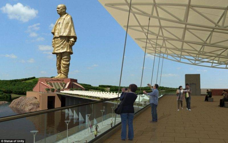 Perierga.gr - Κατασκευαστικό αριστούργημα: Το μεγαλύτερο άγαλμα του κόσμου έρχεται τον Οκτώβριο