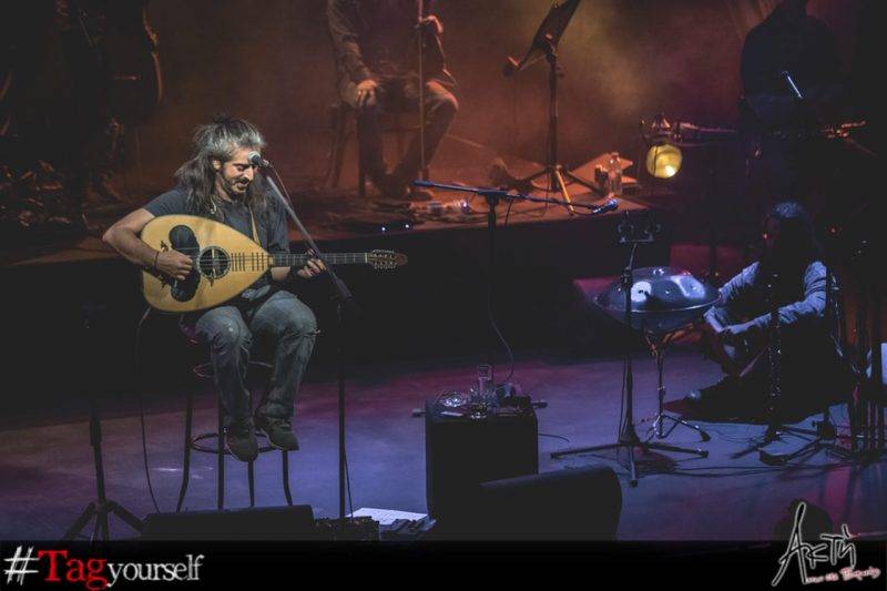 Η πρώτη βραδιά του Γιάννη Χαρούλη στην Ακτή Πειραιώς