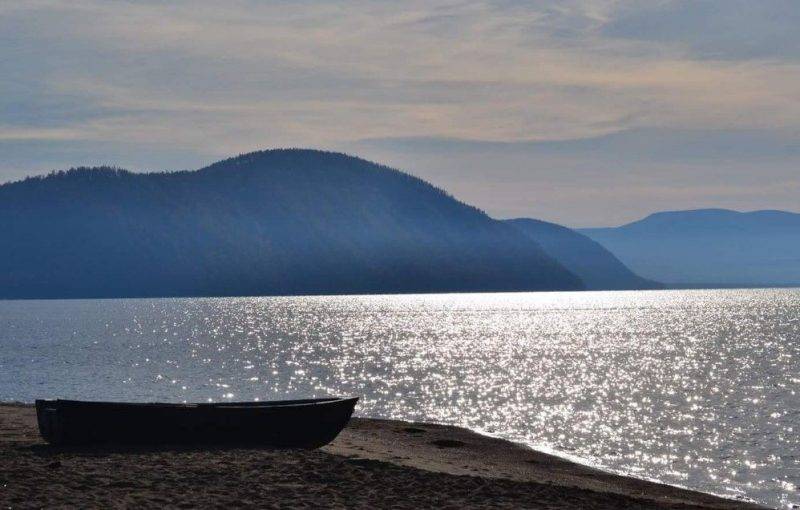 Perierga.gr - Γιατί κινδυνεύει να μετατραπεί σε βάλτο η λίμνη Βαϊκάλη;