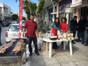 Συνέχεια.... - Τσίκνα παντού στη Μεσσηνία με προεκλογικό άρωμα…  