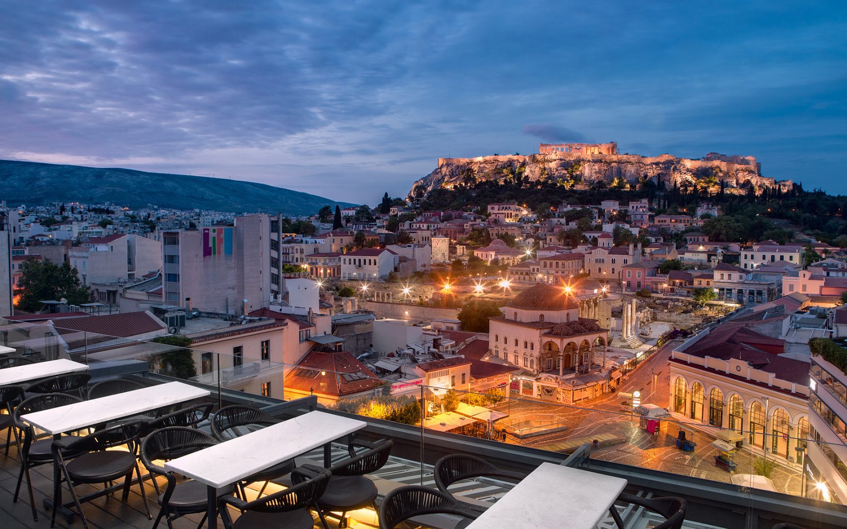 https://entermessinia.gr/wp-content/uploads/2019/03/restaurant-bar-1728x1080.jpg
