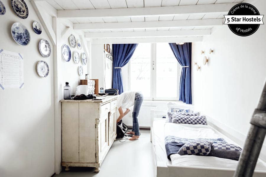 Cocomama: Μπορεί αυτό το hostel στο Άμστερνταμ της Ολλανδίας να θεωρείται πλέον boutique, ωστόσο στο παρελθόν ήταν πορνείο. 