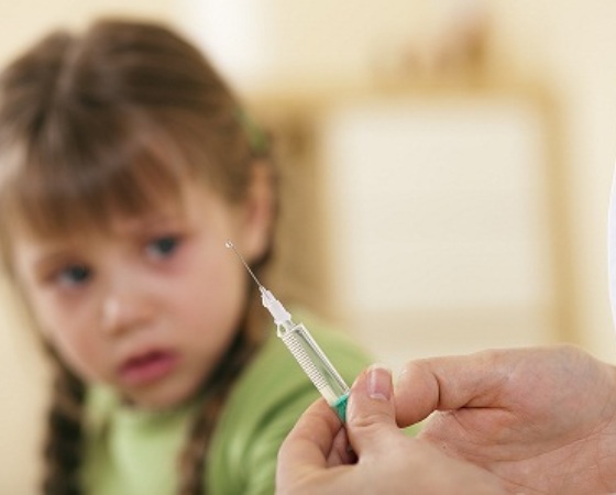 child-receiving-vaccine