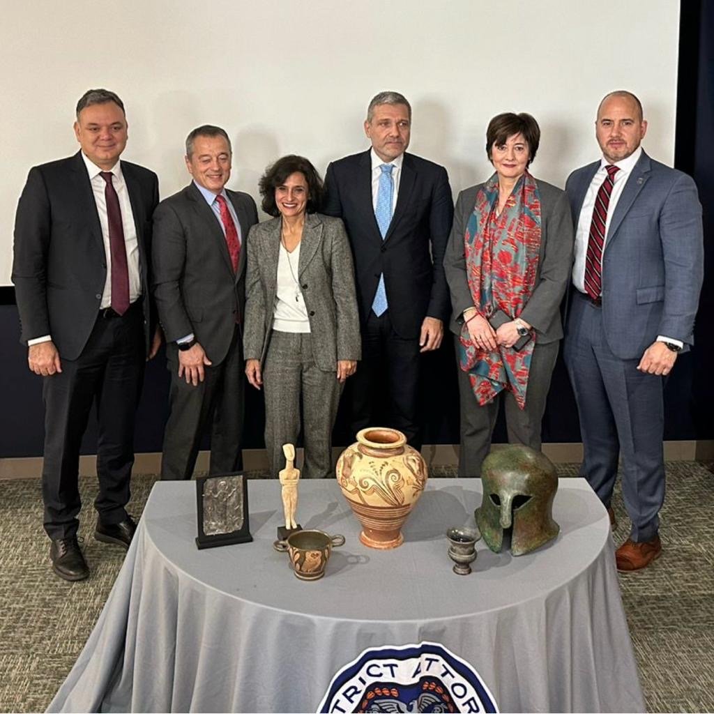 αρχαιότητες επιστρέφουν Ελλάδα