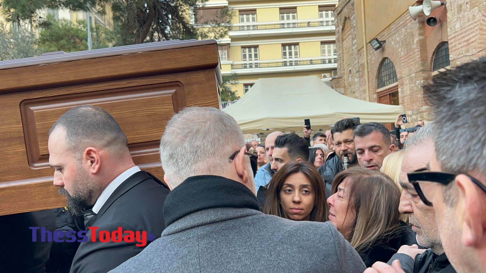 Καρράς σύζυγος