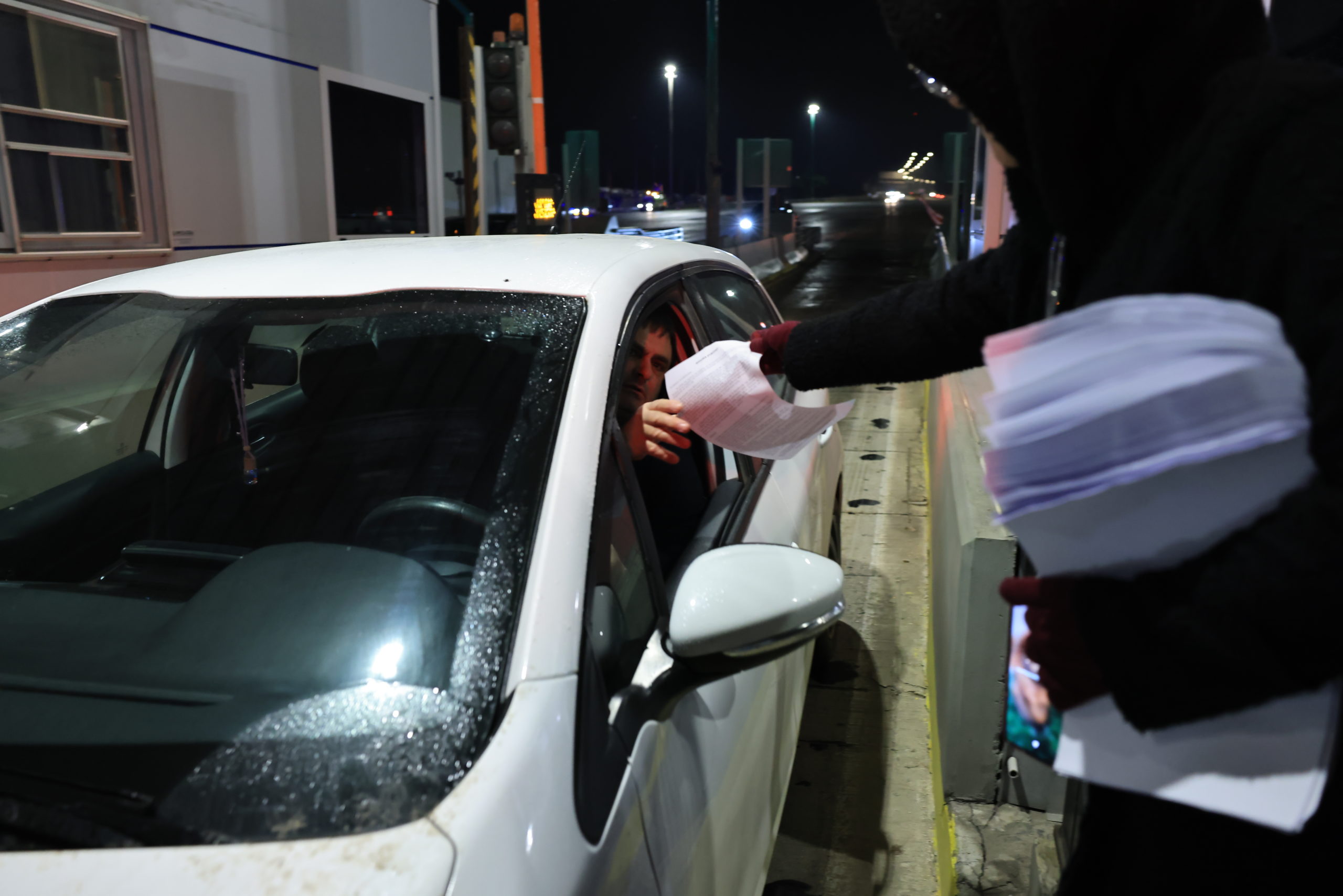 αγρότες, μπλόκα, τρακτέρ, διόδια, Αφίδνες