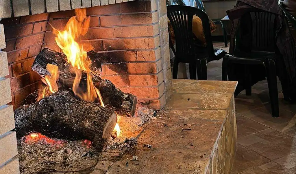 Τζάκι Μίλα Οιχαλίας